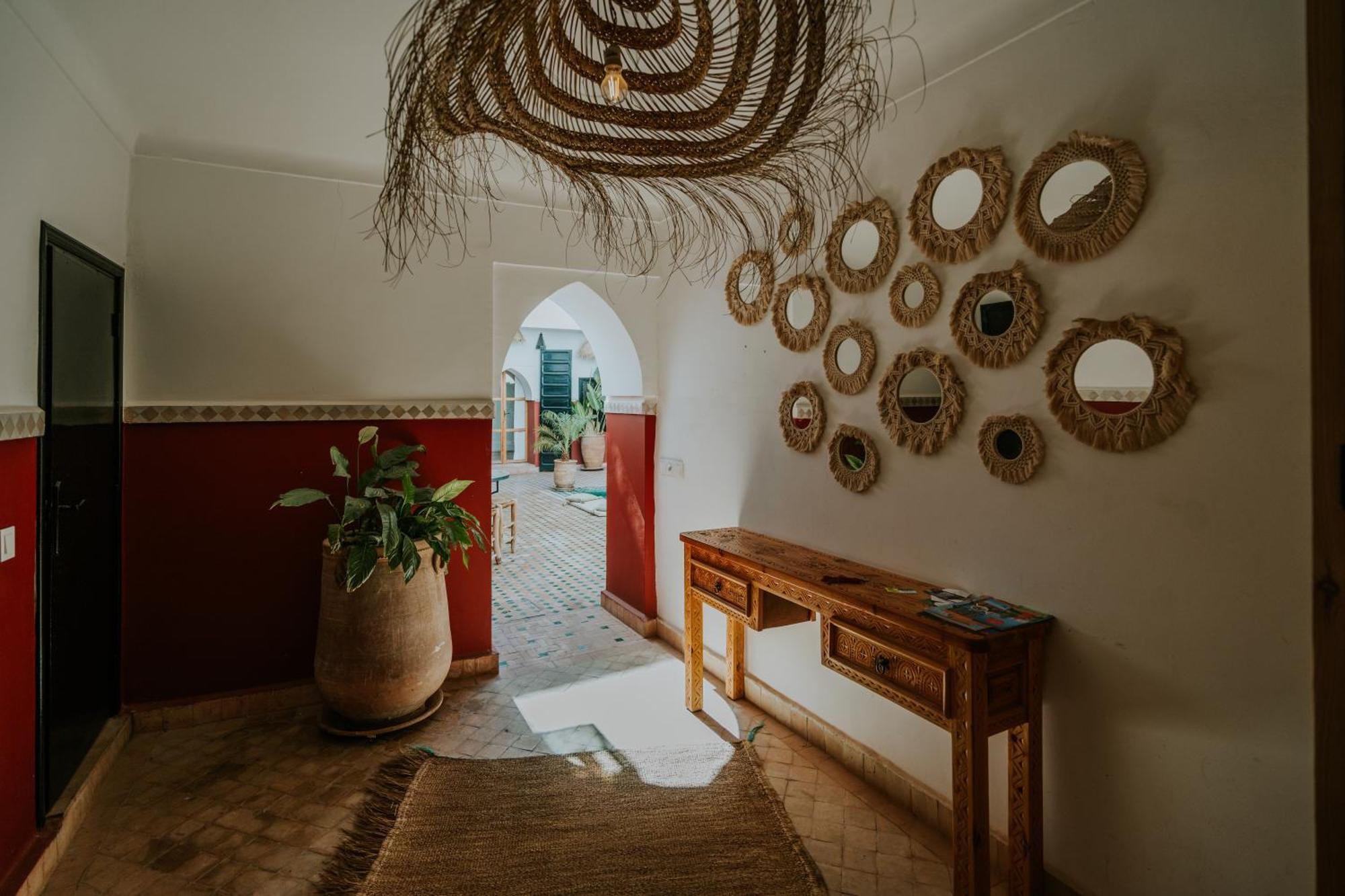 Riad Nanou - Private Riad With Pool & Rooftop Marrakesh Bagian luar foto